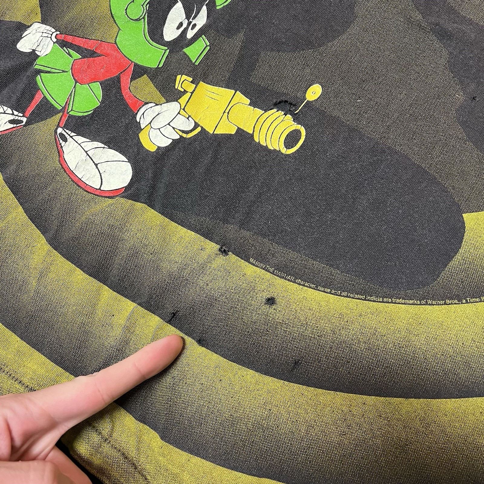 Vtg Wild Oats Marvin The Martian Space Jam Shirt Thrashed Distressed Sz XL