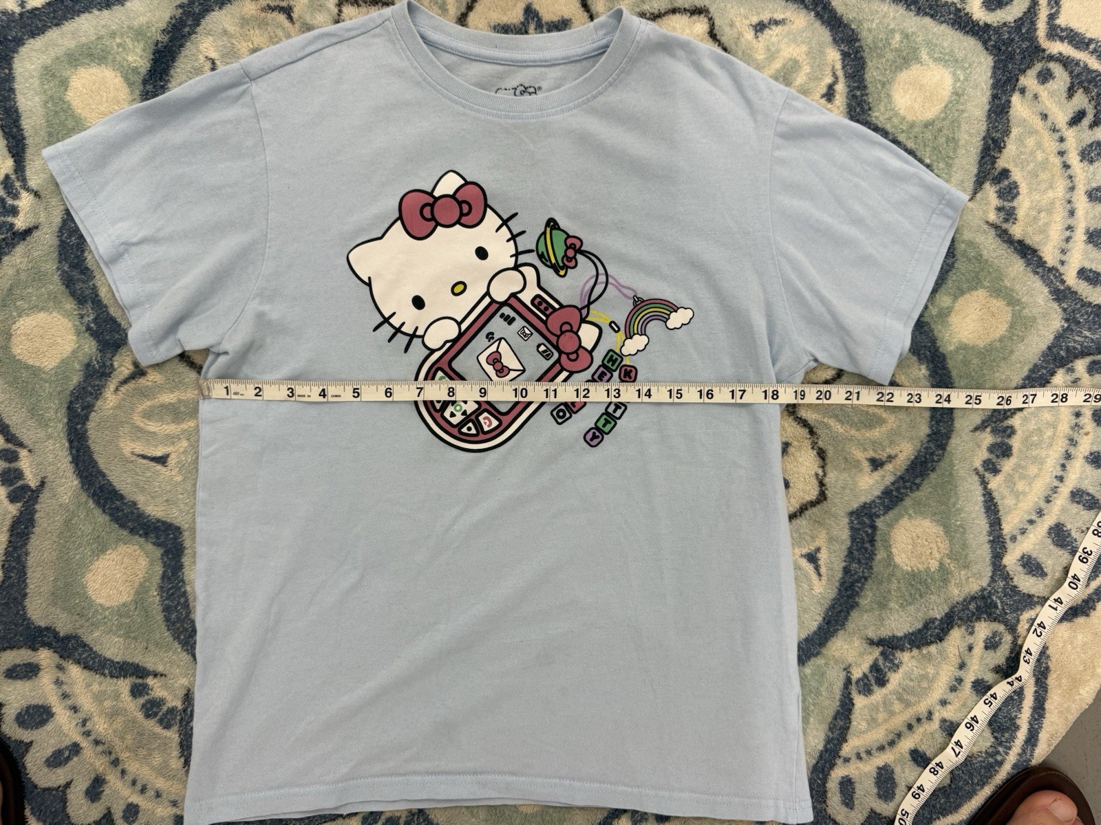 Sanrio Hello Kitty Blue Graphic Print Logo Crew Neck Tagless T-Shirt M