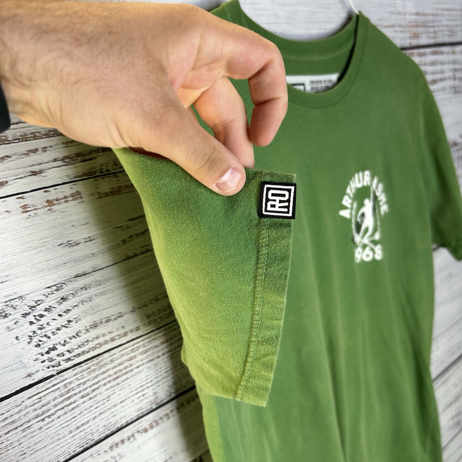 Roots of Fight Arthur Ashe 1968 Double Sided Graphic T-Shirt Green Men’s Large