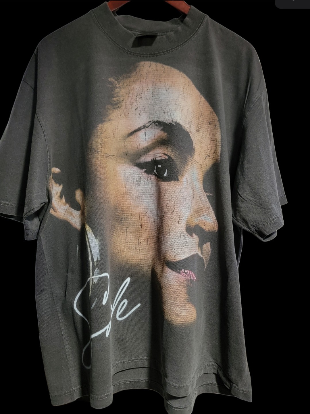 SADE ON A SHAKA HEAVYWEIGHT GARMET SHIRT “MODERN”