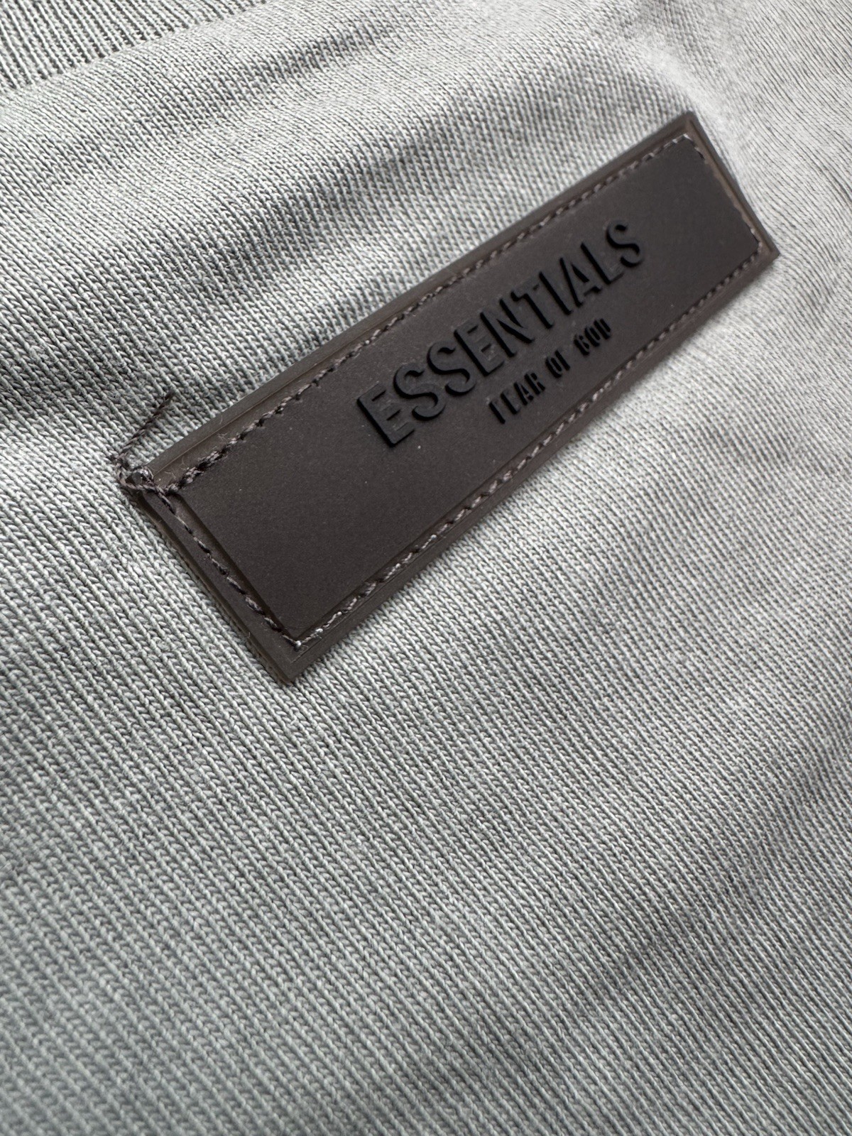 Fear of God Essentials Authentic Logo T-Shirt Men’s Streetwear Te