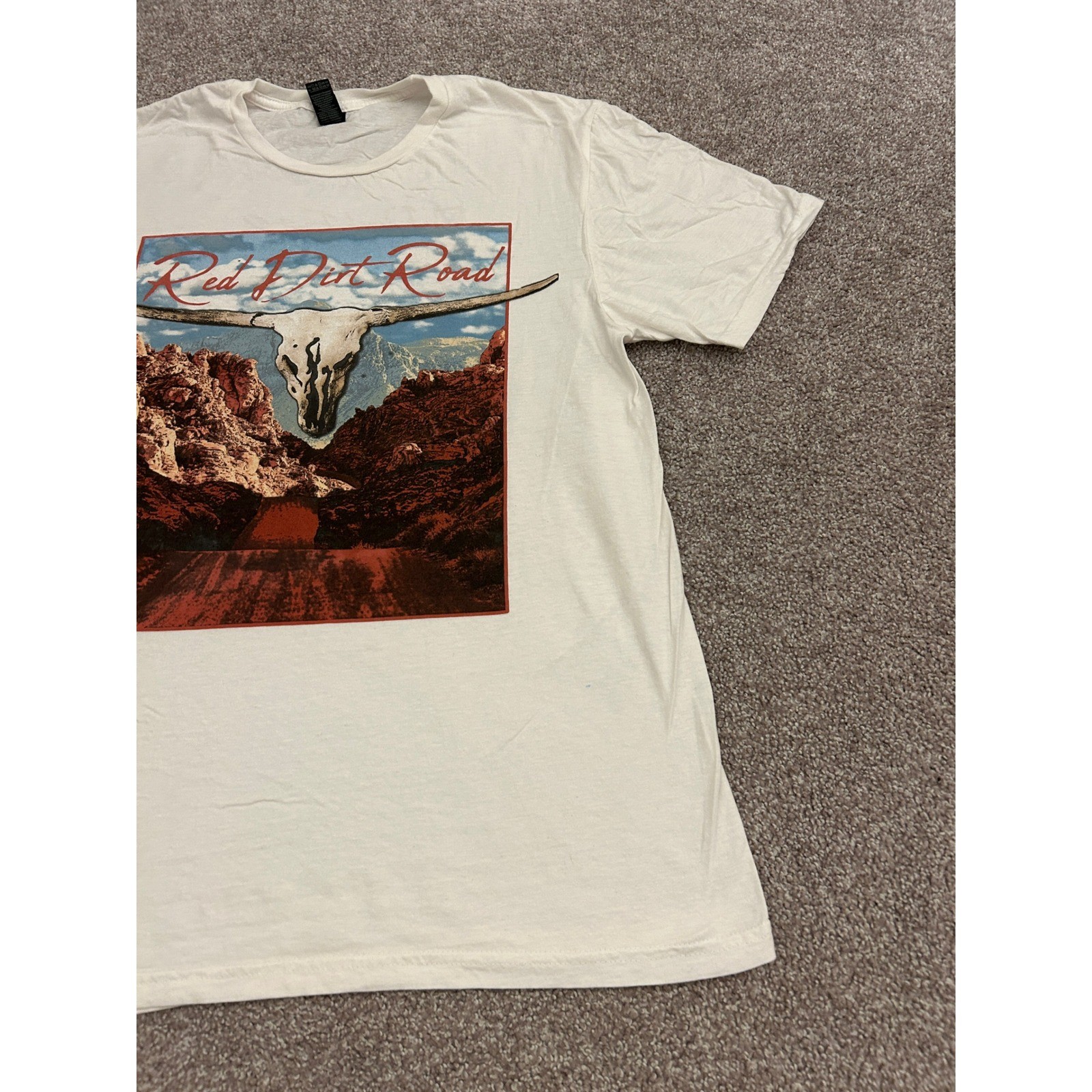 VTG Brooks & Dunn T-Shirt Mens Medium White Excellent Red Dirt Road Graphic Tee
