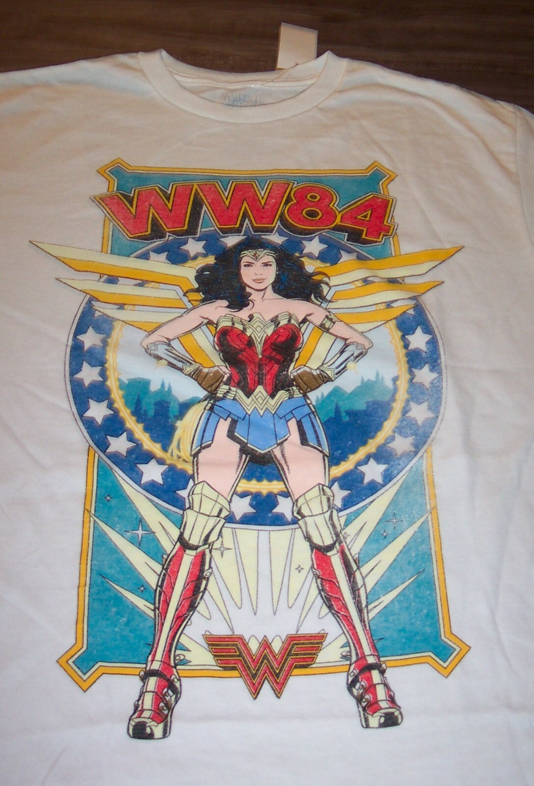 VINTAGE STYLE 1984 WONDER WOMAN Dc Comics WW84 T-Shirt MENS MEDIUM NEW w/ TAG