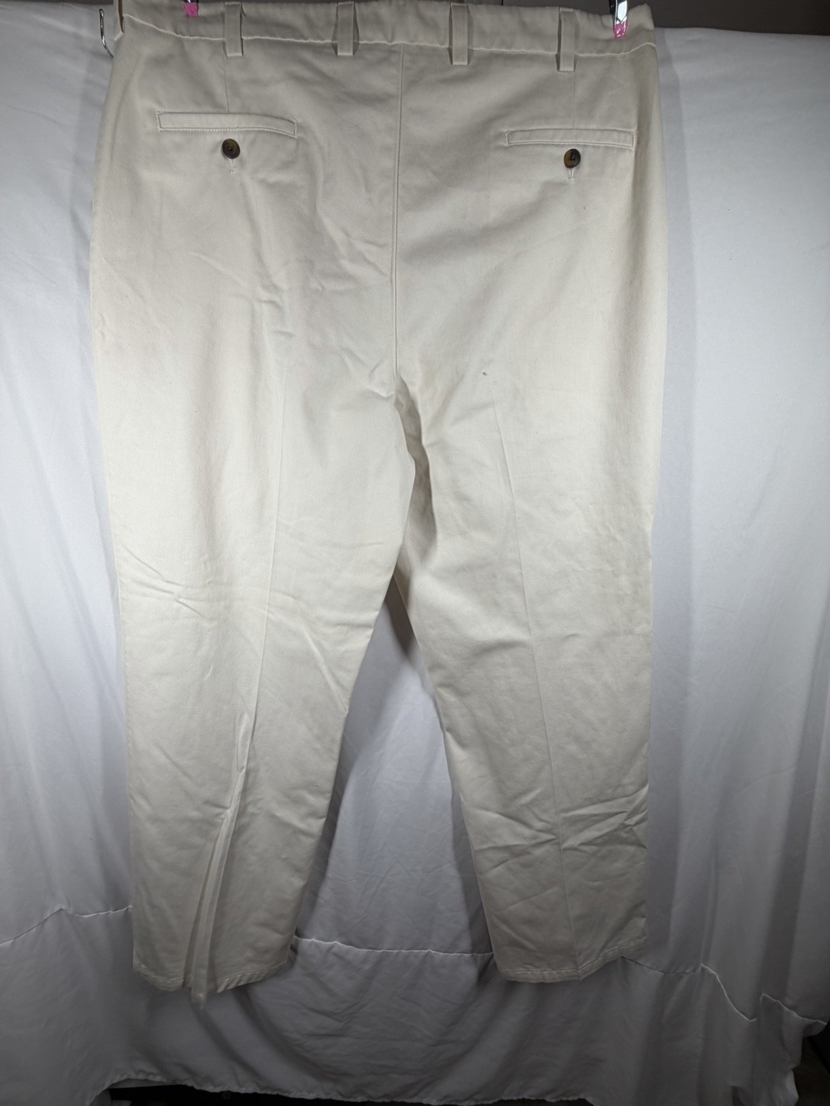 St. John’s Bay Men’s 40×34 Cream Chino Pants Relaxed Fit Pleated Front Cotton