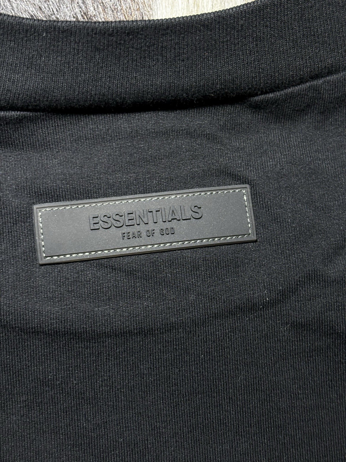 Essentials Fear of God Men’s Black Logo Short Sleeve Crew Neck T-Shirt L NWT