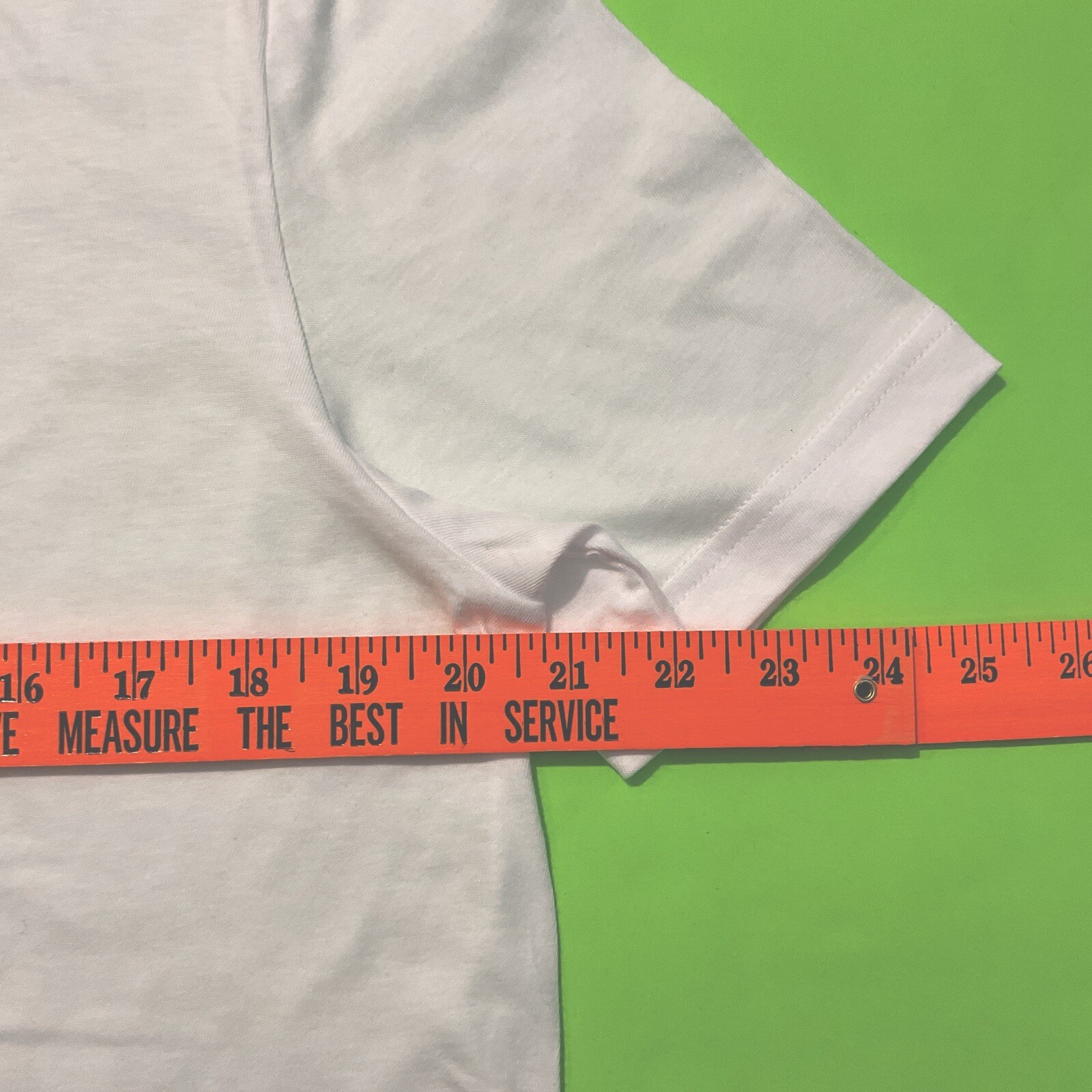 MICHAEL KORS Men’s Short Sleeve T-Shirt Size MEDIUM White w/Black NEW