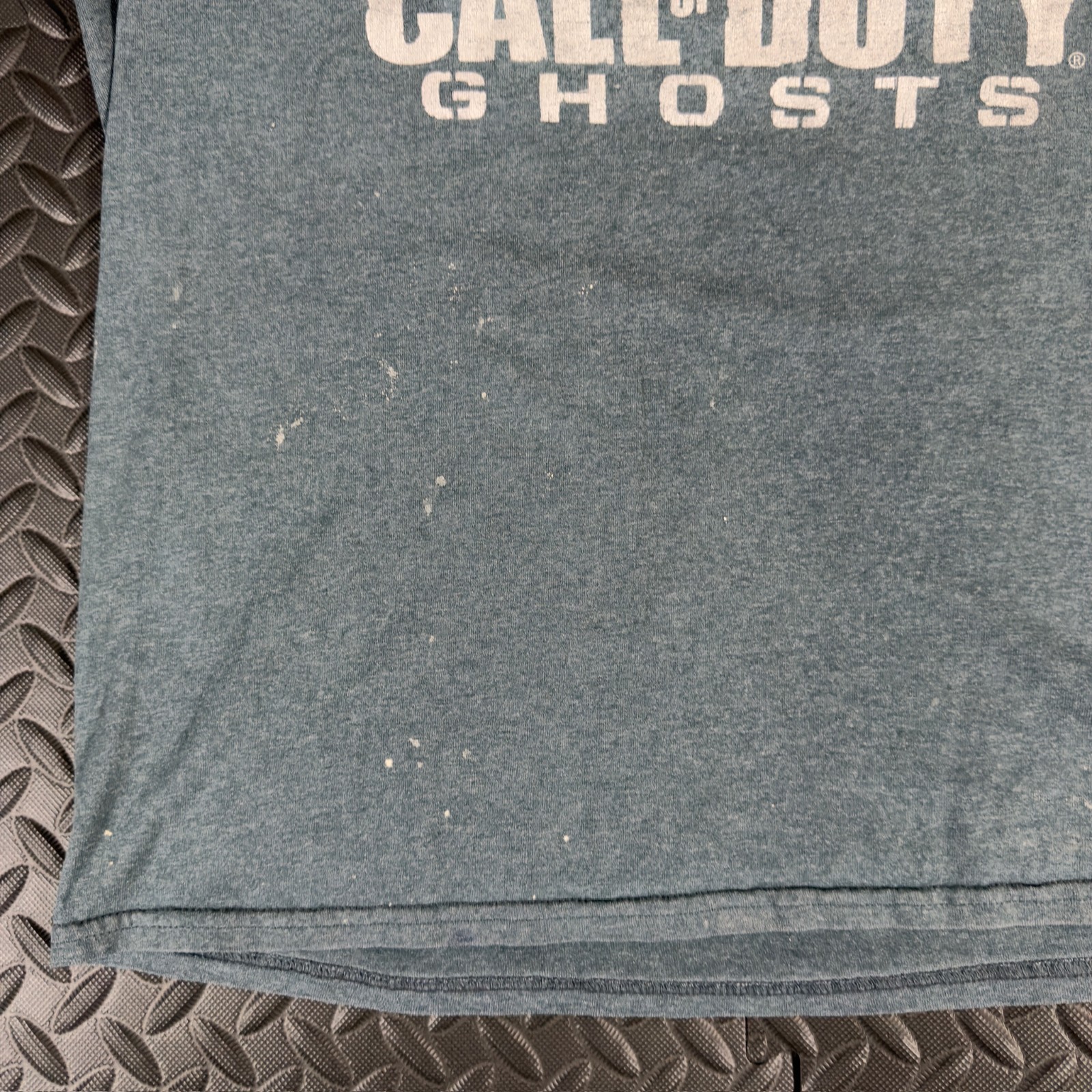 Vintage 2013 Call of Duty Ghosts Men’s Large Graphic T-Shirt COD Gaming Skater