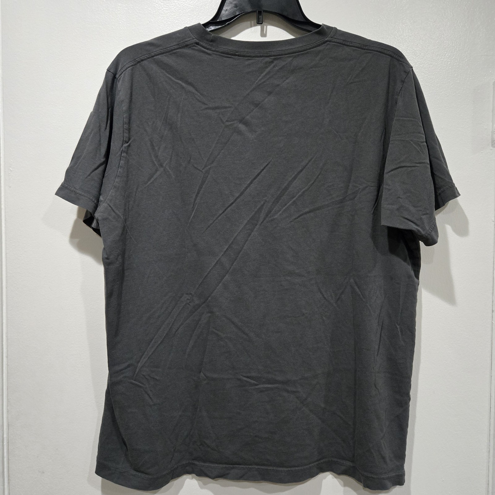 Uniqlo x Evangelion: 3.0+1.0 Thrice Upon a Time UT Graphic T-Shirt Size L Grey
