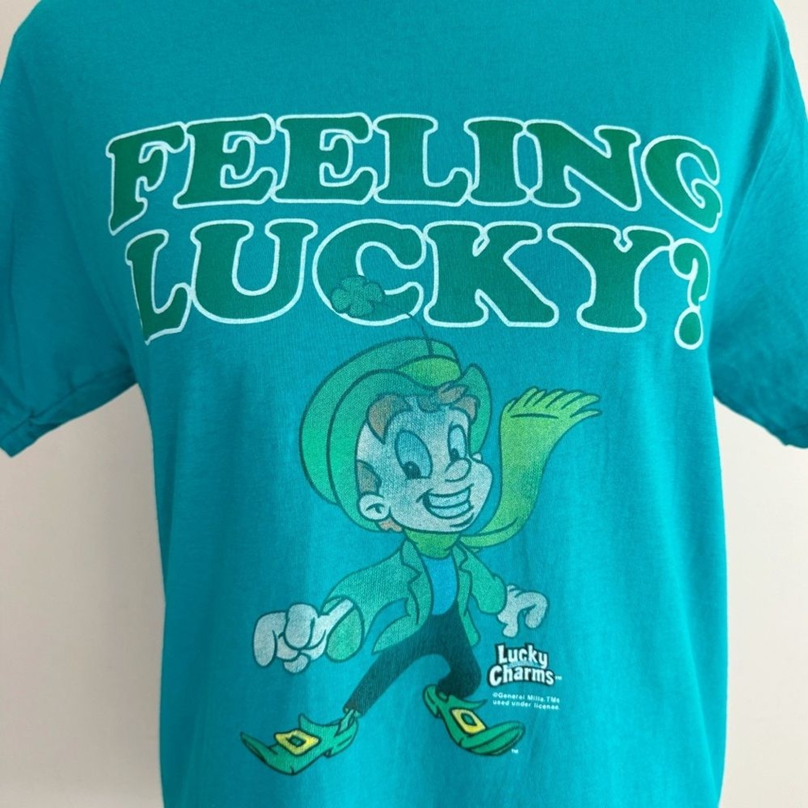 Lucky Charms Cereal T-Shirt Mens Medium Tee Luv Feeling Lucky Green Leprechaun