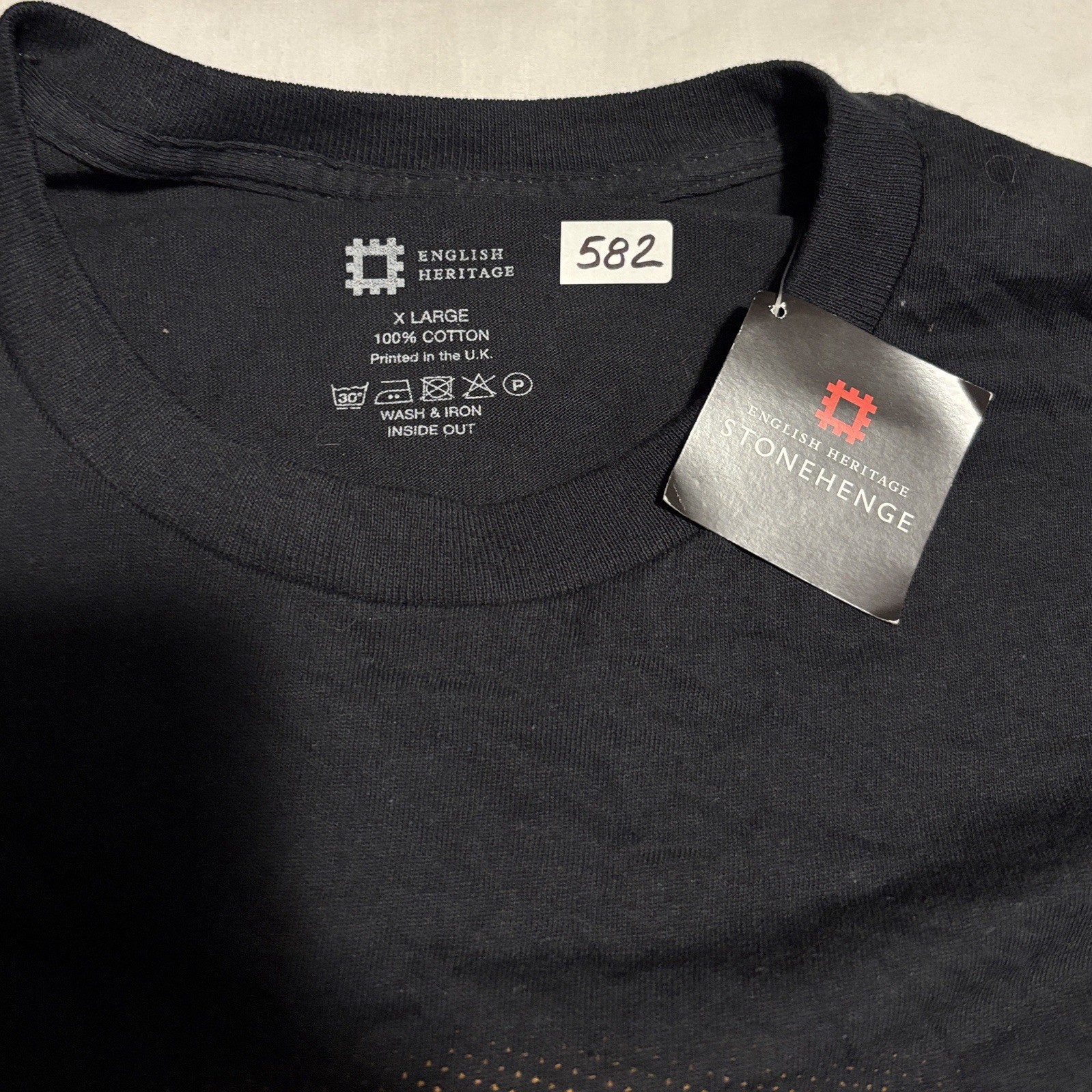 English Heritage ~ Men’s XL Stonehenge Graphic Black Cotton