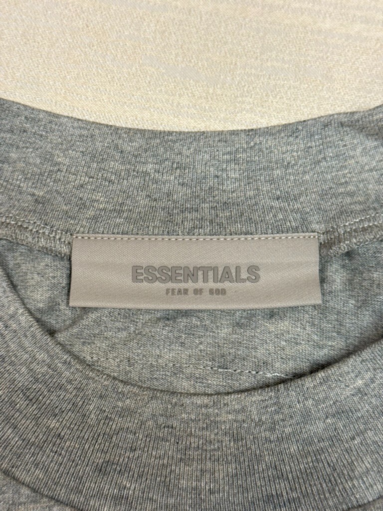 Fear of God Essentials Dark Oatmeal Gray T-Shirt SS22 100% Authentic