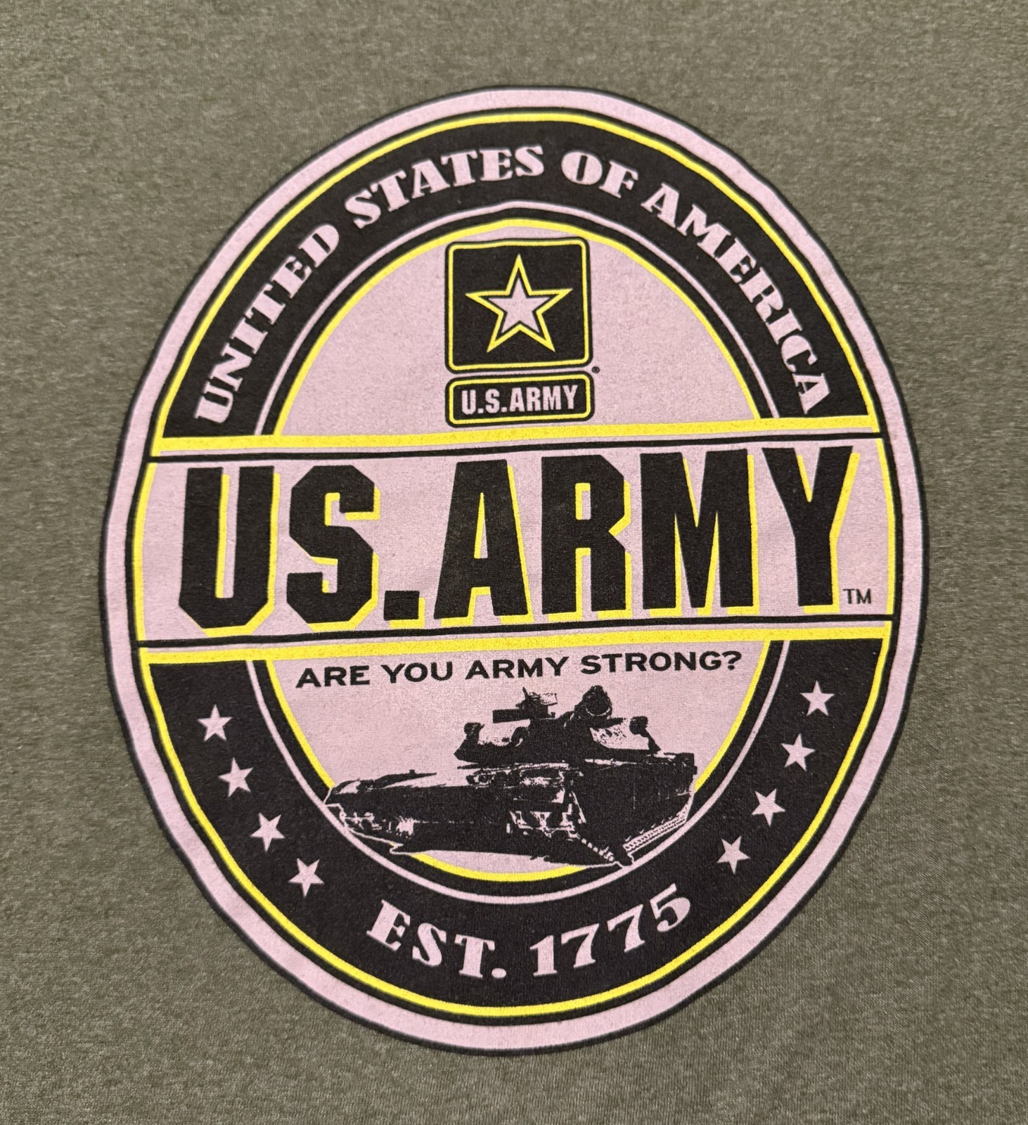 United States of America Army Est. 1775 “Are You Army Strong?” Green Tee Men’s L