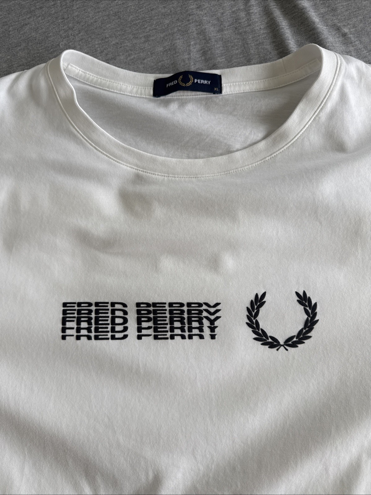 New Fred Perry Logo T Shirt White Xl Slim Fit Crew Neck