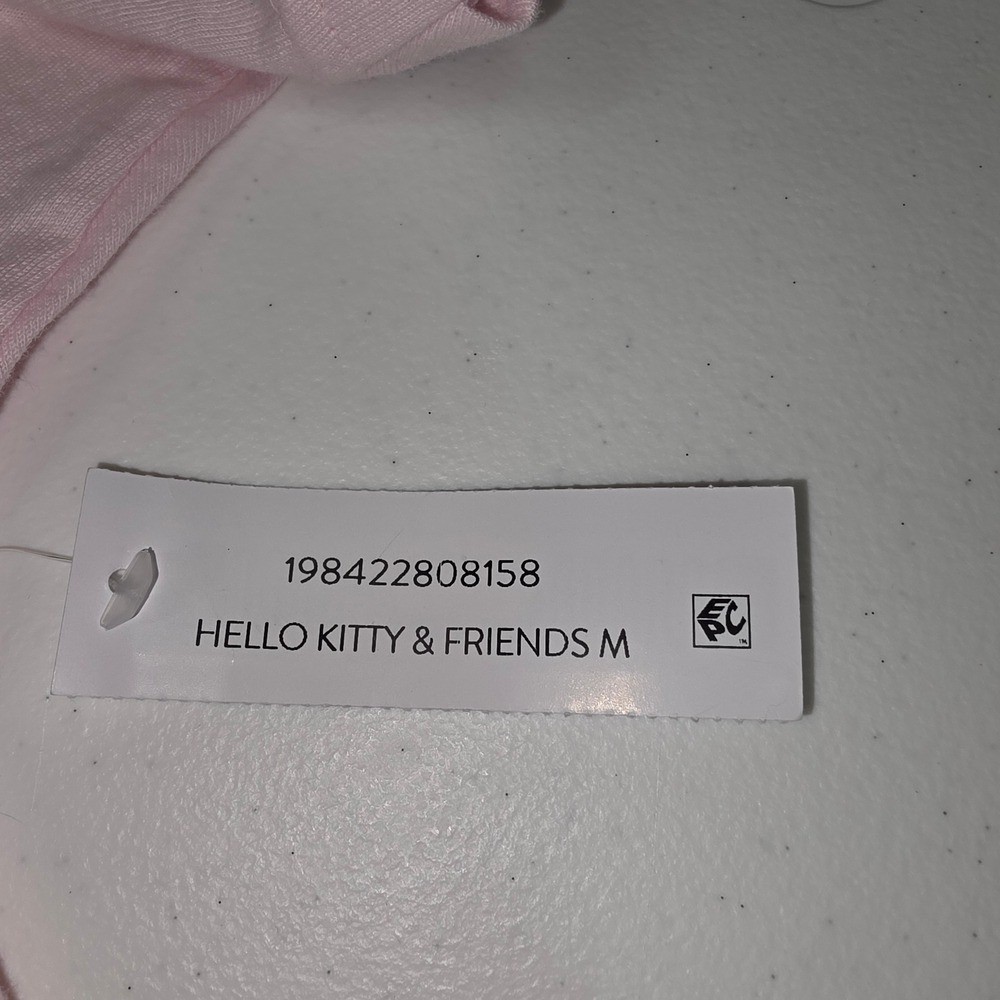 Hello Kitty and Friends Rainbow Graphic T-Shirt Pink Bioworld Mens Medium NEW