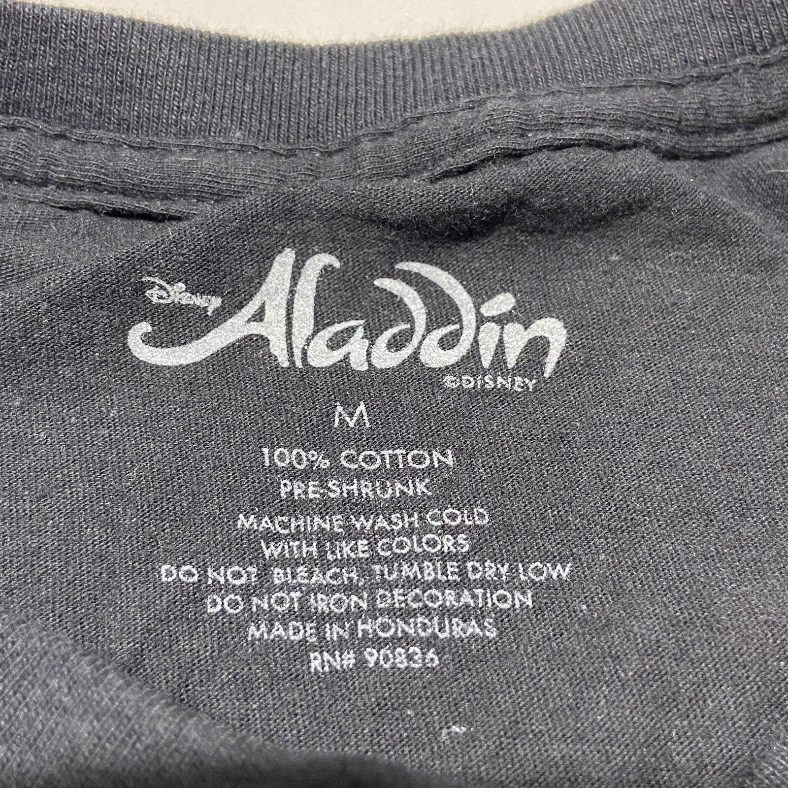 Disney Aladdin Shirt The Hit Broadway Musical Graphic Shirt Black & Gold Size M