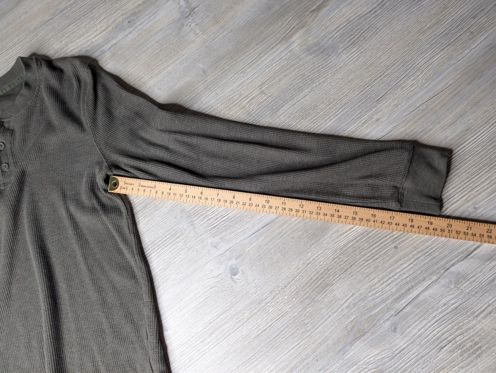 SONOMA Shirt Men’s Size S green long Sleeve Micro Waffle Round Henley