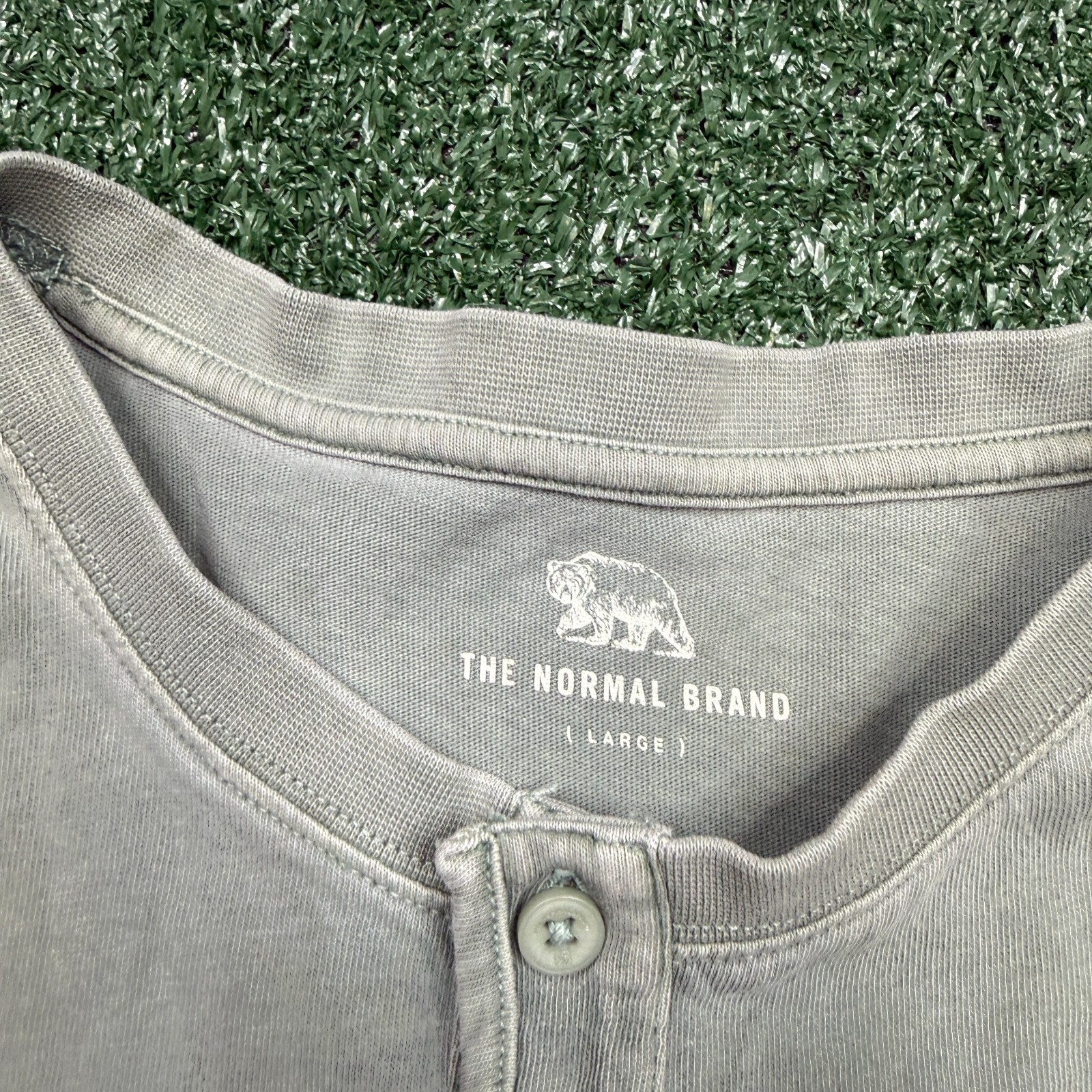 The Normal Brand Men’s Green Henley T-Shirt Size L Cotton Short Sleeve