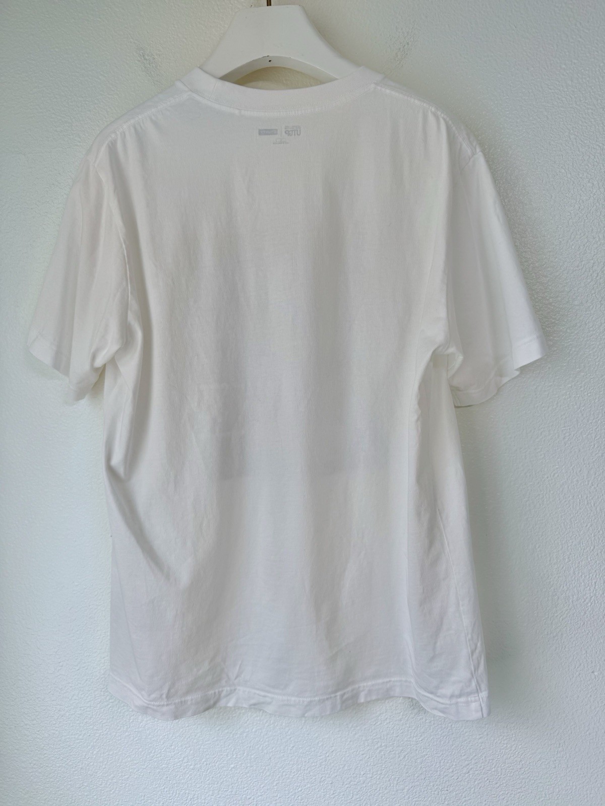 Uniqlo UTGP Louvre Museum Dog Art Graphic Tee White Size L | Paws of the Louvre
