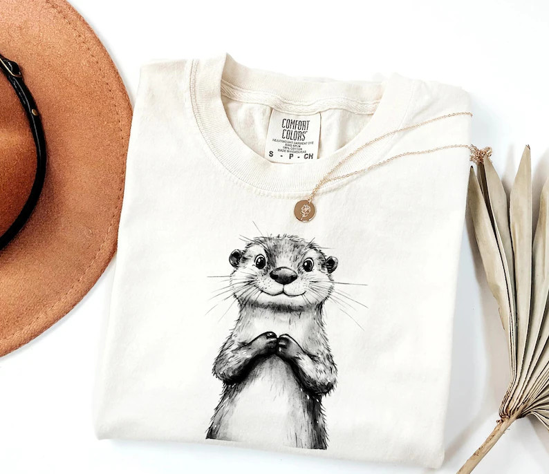 River Otter Wildlife Comfort Tee North American Animal Nature Lover Gift