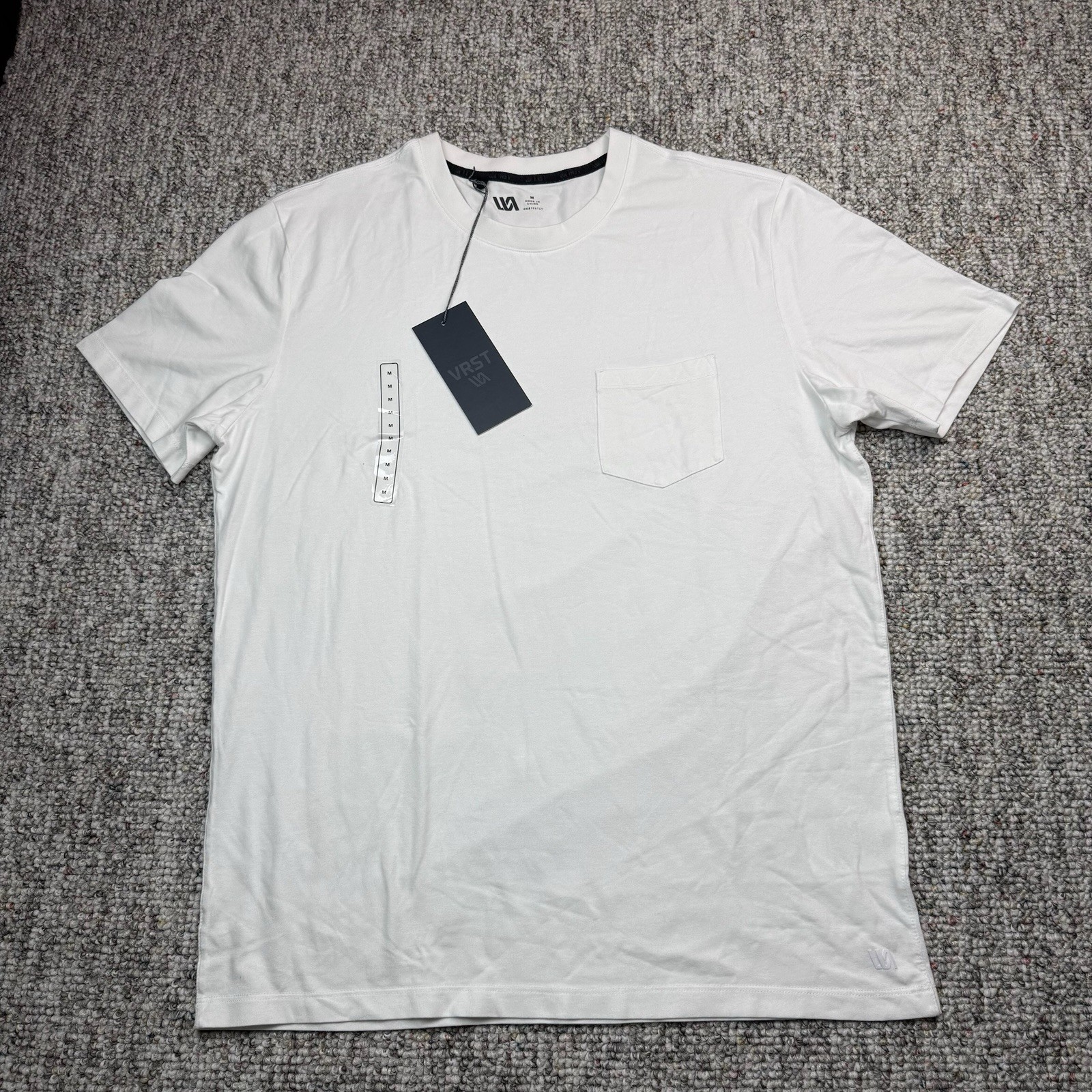 VRST Shirt Mens Medium Essential Pocket Tee Short Sleeve White NWT