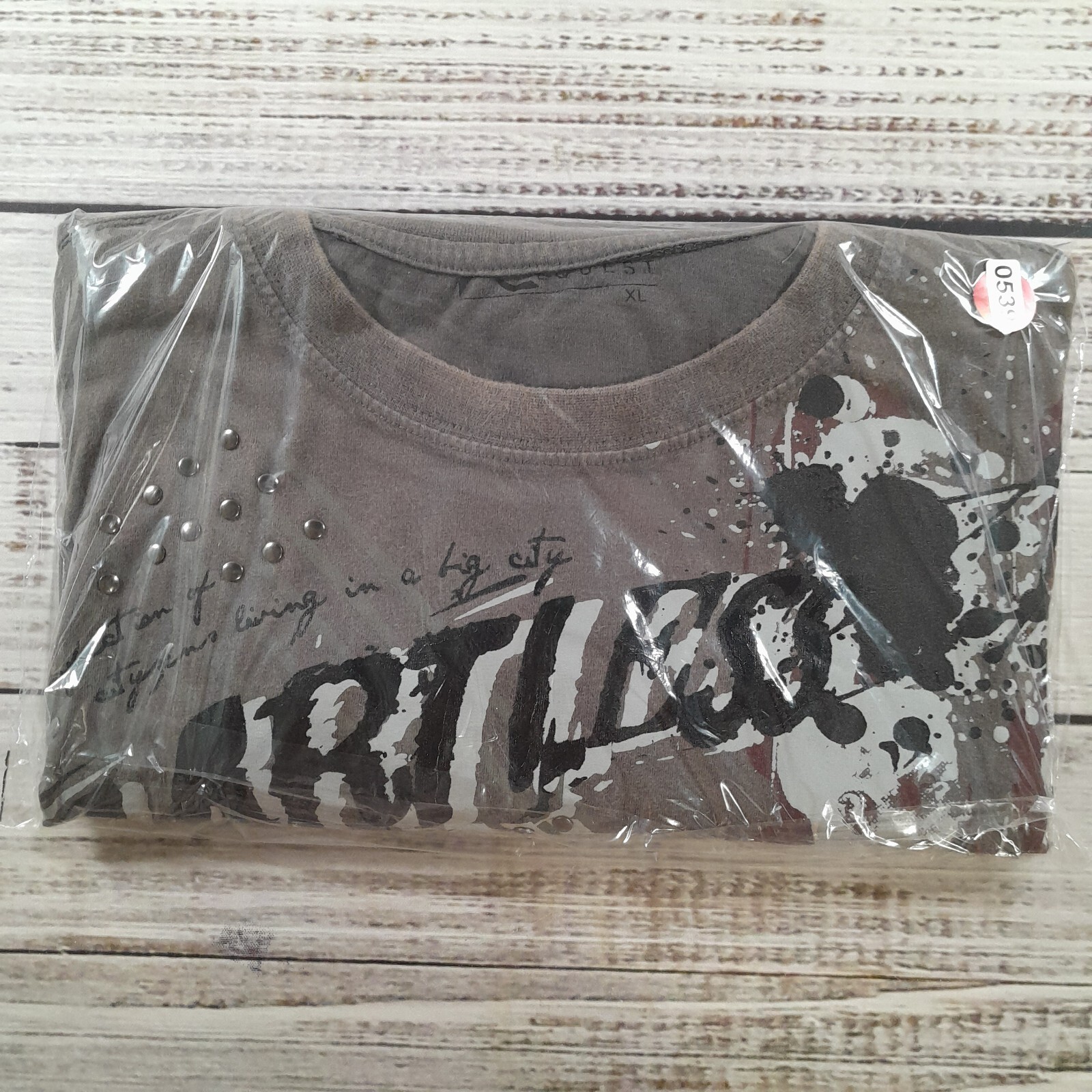 Request T Shirt Mens XL Gray Streetwear Y2K Grunge Heartless Spellout Wraparound