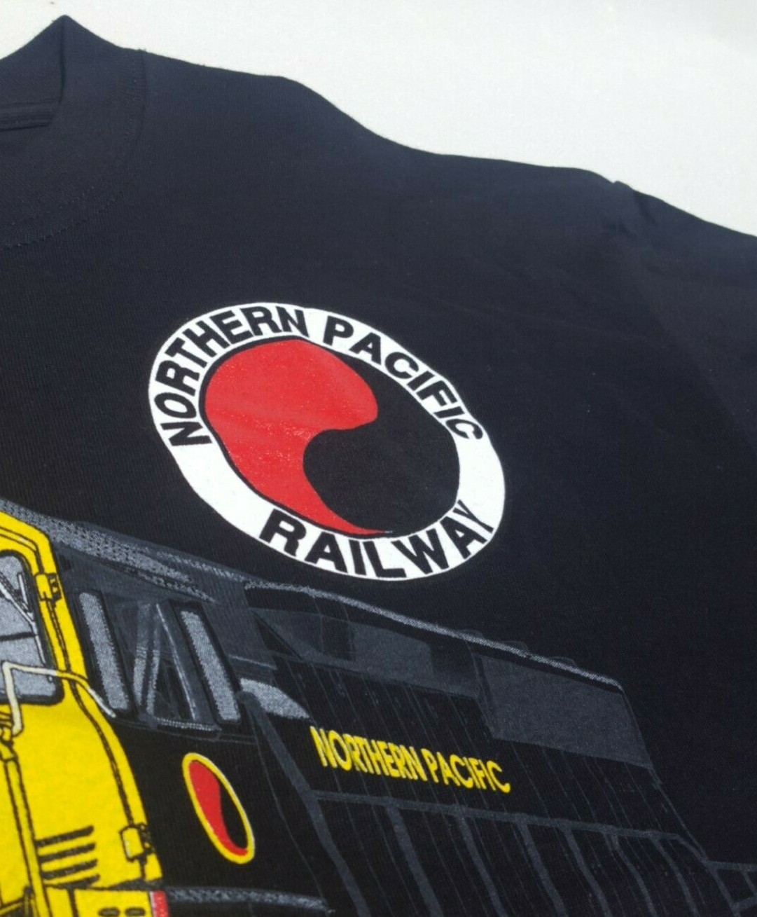 Vtg Train, Railroad T Shirt. Northern Pacific Railway 3602. Daylight Sales.