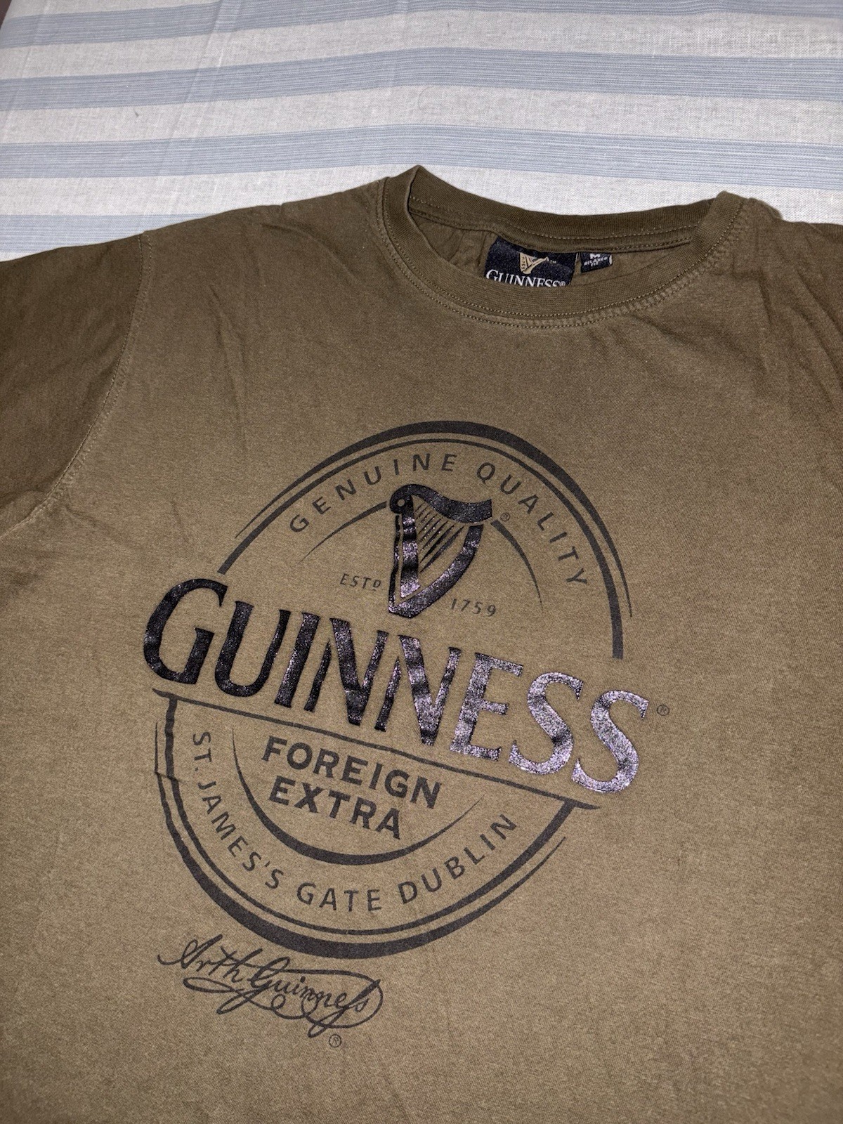 Guinness Crewneck Tee Men’s Medium Green Foreign Stout Bartender Frat Dad Irish