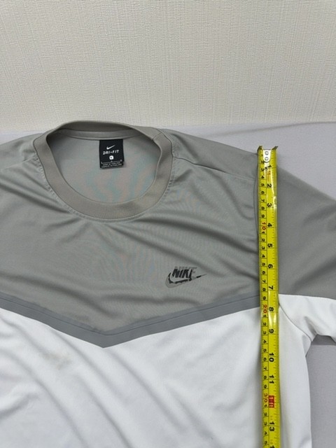 Nike T-Shirt Mens L Grey/White Dri-Fit Color Block