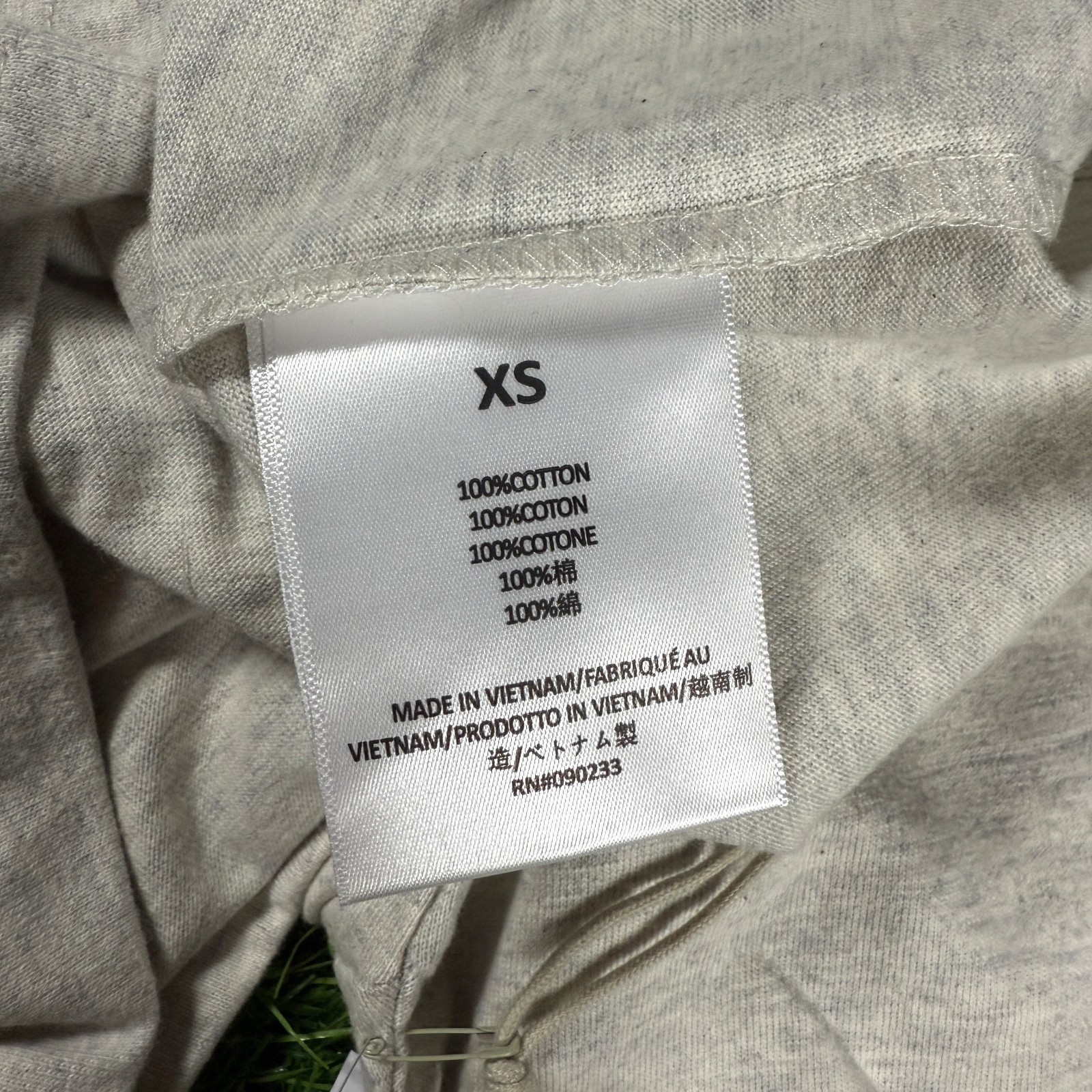 Fear of God Essentials T-Shirt SS22 Light Oatmeal – 100% Authentic (XS-XL)