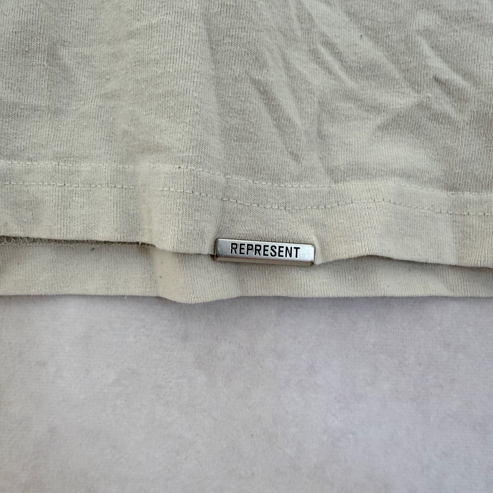 Represent Arch Logo T-shirt with Contrast Collar Size XS
