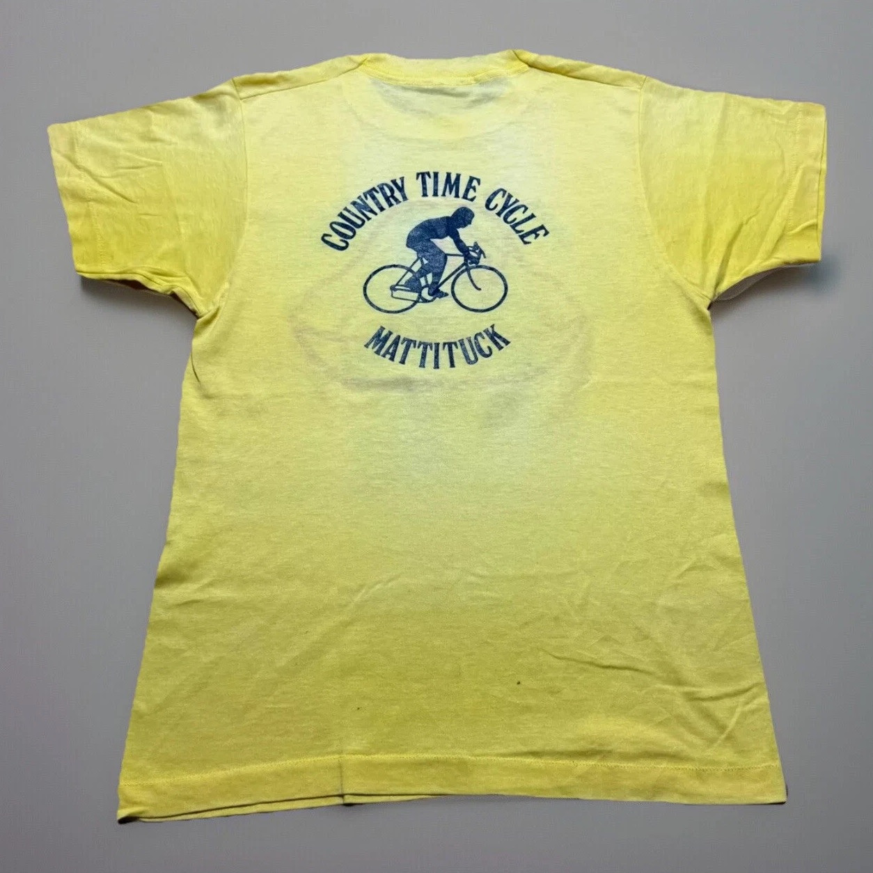 Vintage 1988 Country Cycle Mattituck SBRA Bike Boat Race Faded Shirt Size Small