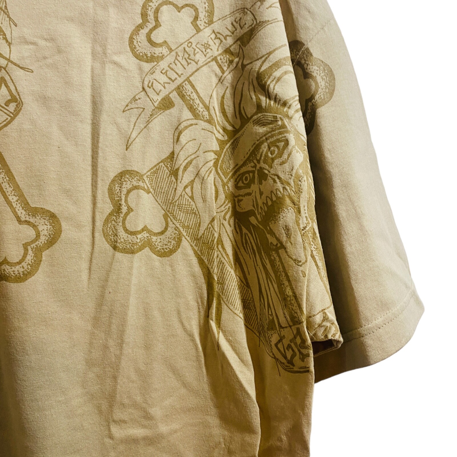 GREEN Apple Tree T Shirt Men’s Size Large Beige Short Sleeve Crewneck Vintage