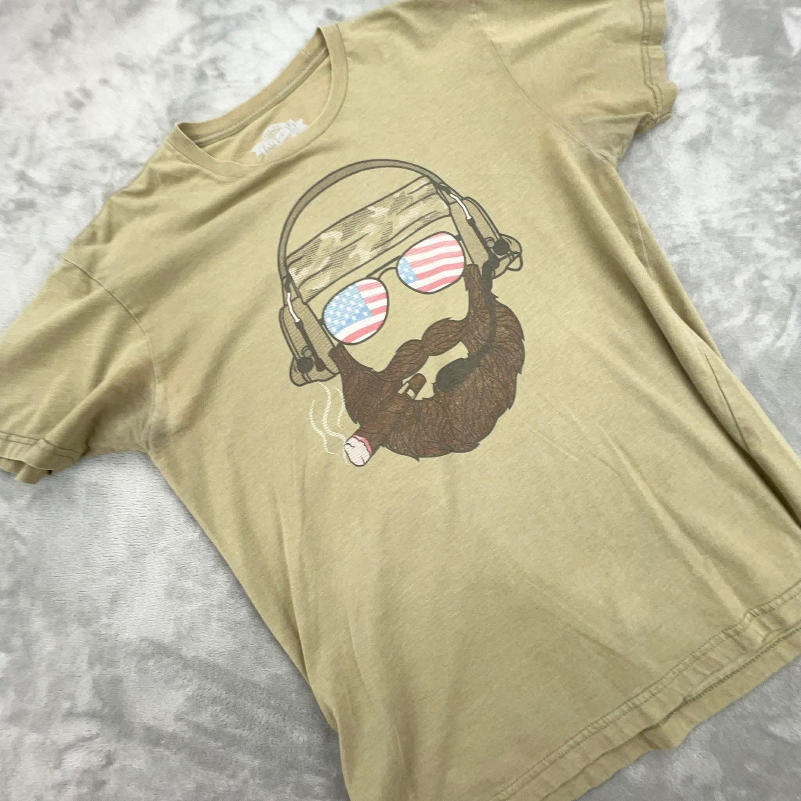 Art 15 Clothing Men’s Large Tan Graphic T‑Shirt Veteran Owned Bearded Operator
