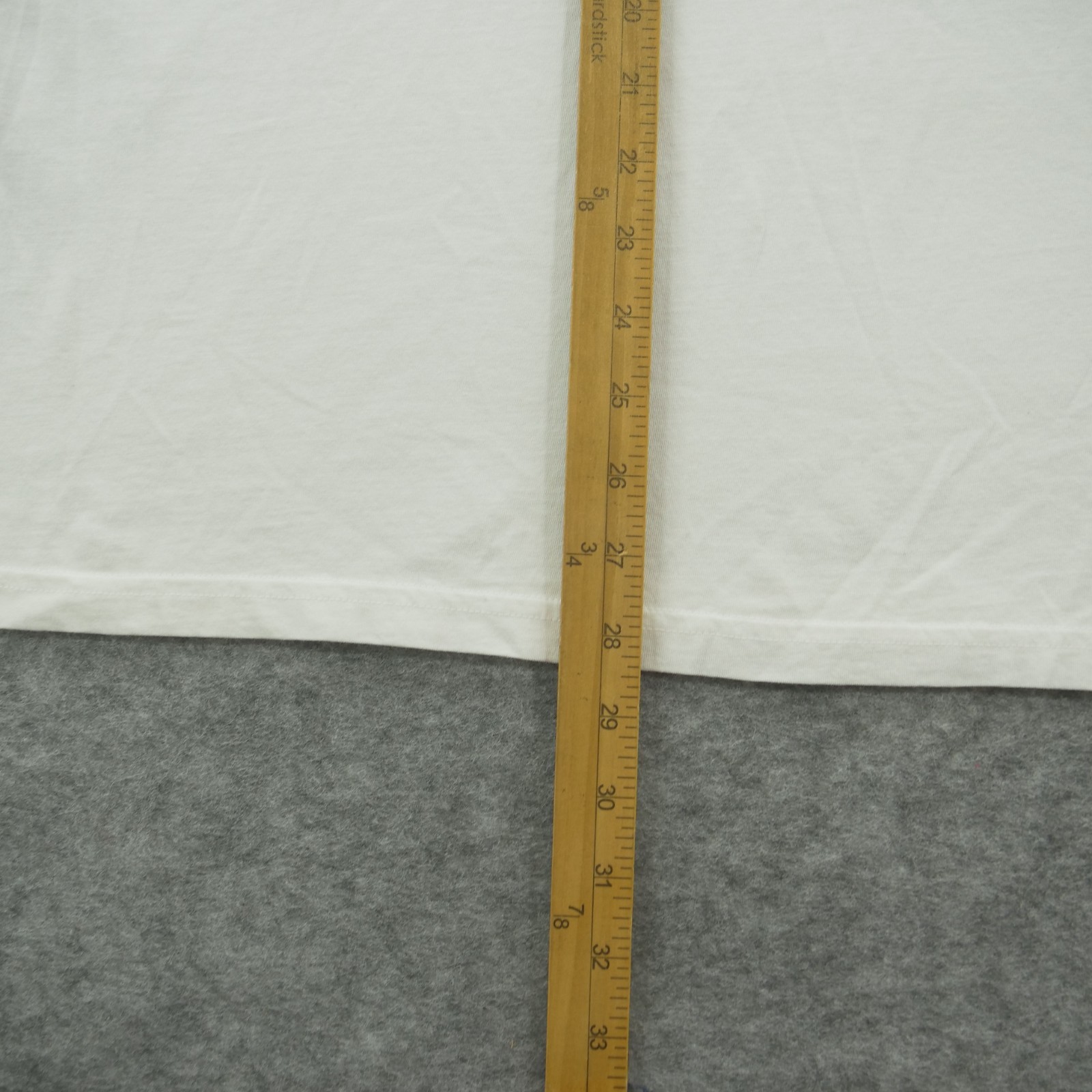 Guess Shirt Mens Extra LArge White Graphic Print Long Sleeve Crew Neck
