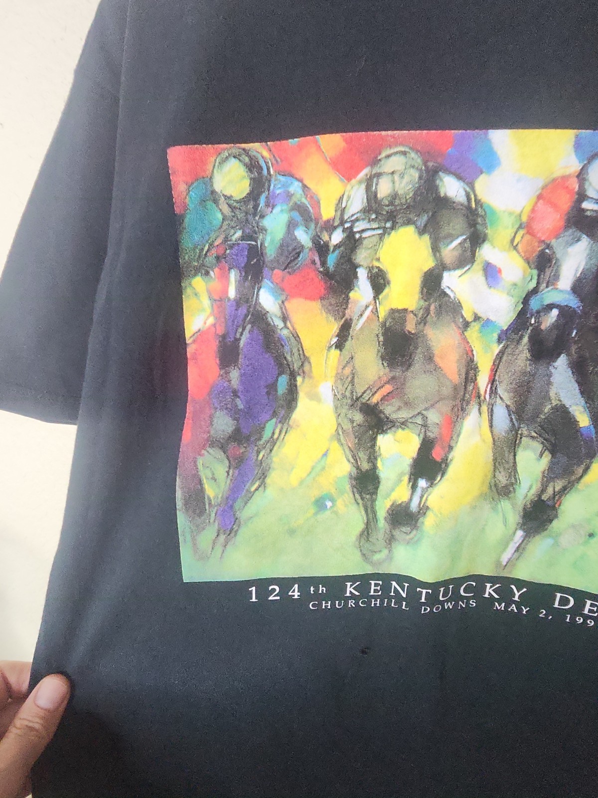 Vintage 1998 Kentucky Derby 124 Churchill Downs T Shirt Size LARGE 90s HAS HOLE