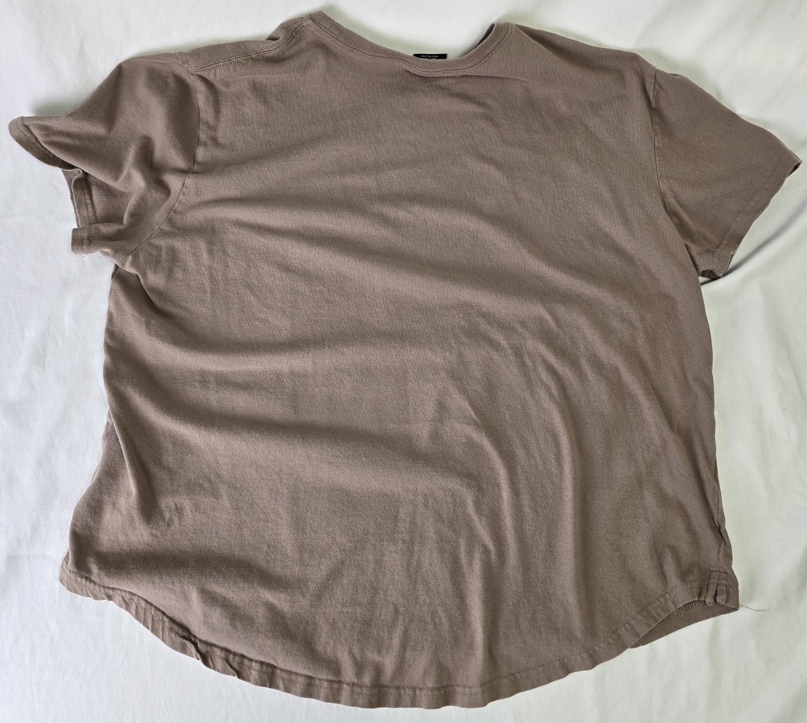 Cotton On Mens 2XL Longline T-Shirt Dark Beige “New States Unknown Projects”