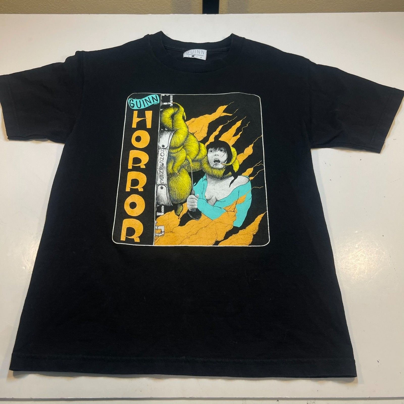 GUINN HORROR Manga Japanese Pulp Dark Fantasy Art T SHIRT Sz Mens M LTD EDT