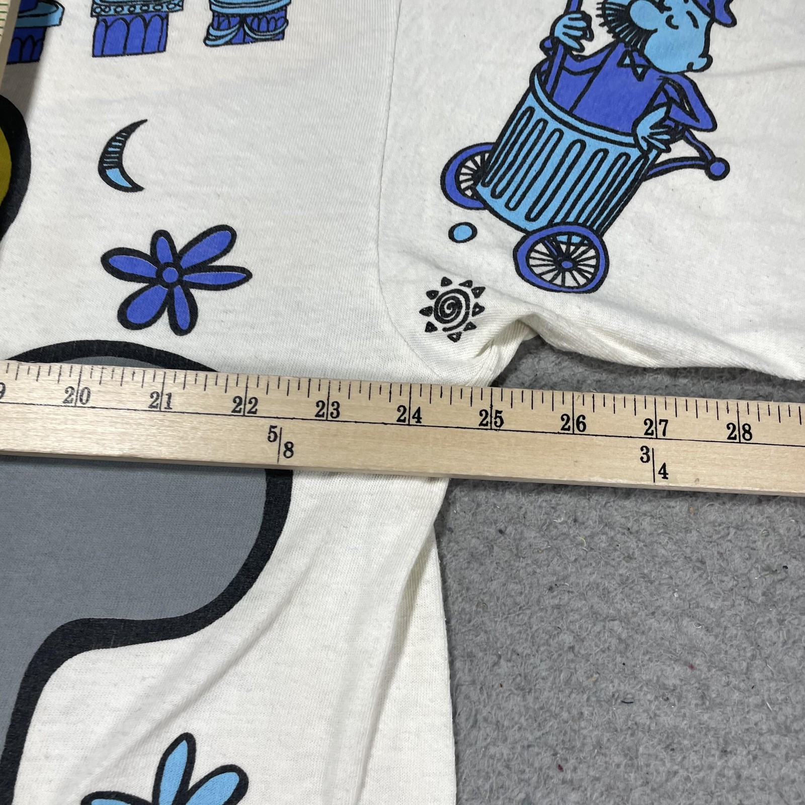 Vintage Wild Oats Rocky & Bullwinkle Shirt Mens XL White Moose Squirrel Tee 90s