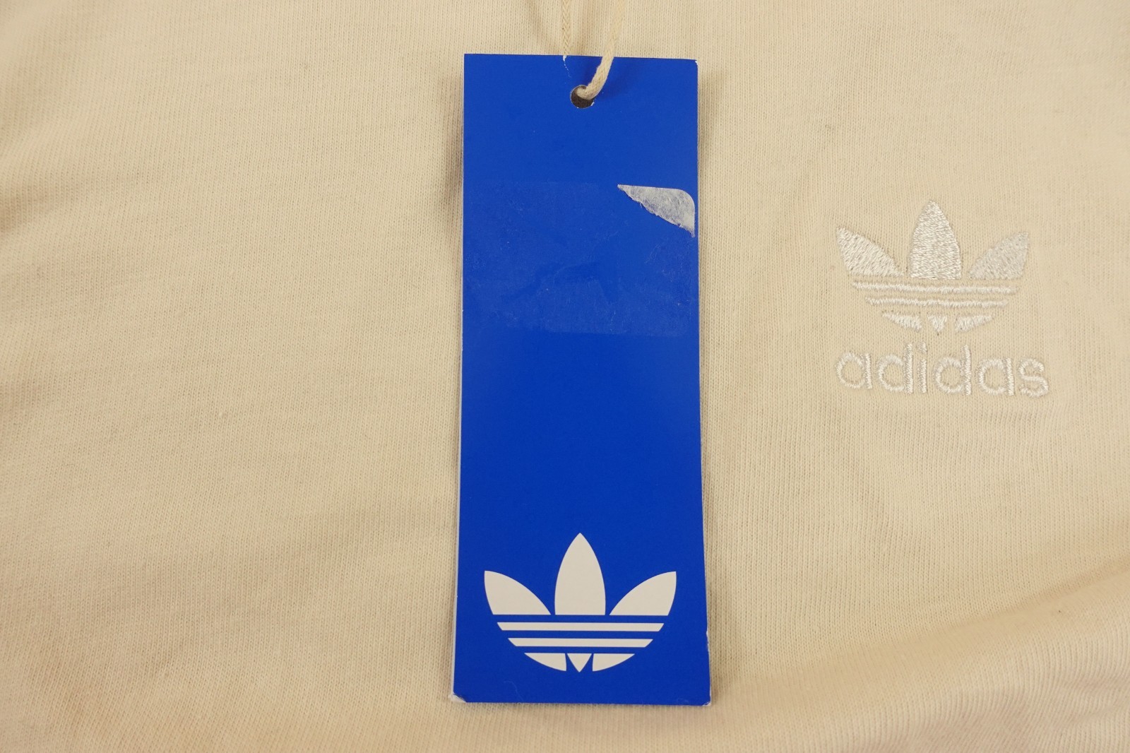 Adidas Originals Mens Medium Wonder White Trefoil Logo Short Sleeve T-Shirt NWT