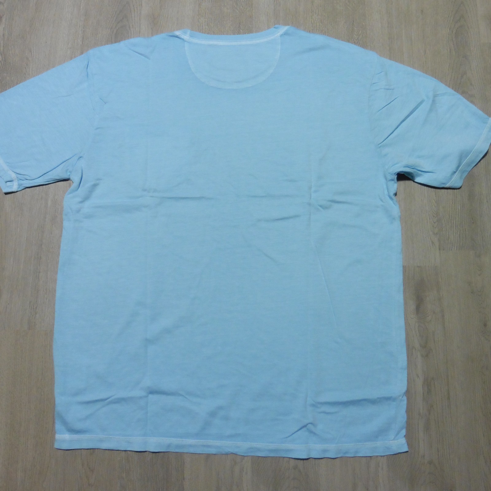 JOHNNIE O Mens L LARGE T SHIRT DALE 2.0 HAZE BLUE SHORT SLEEVE GOLF TEE