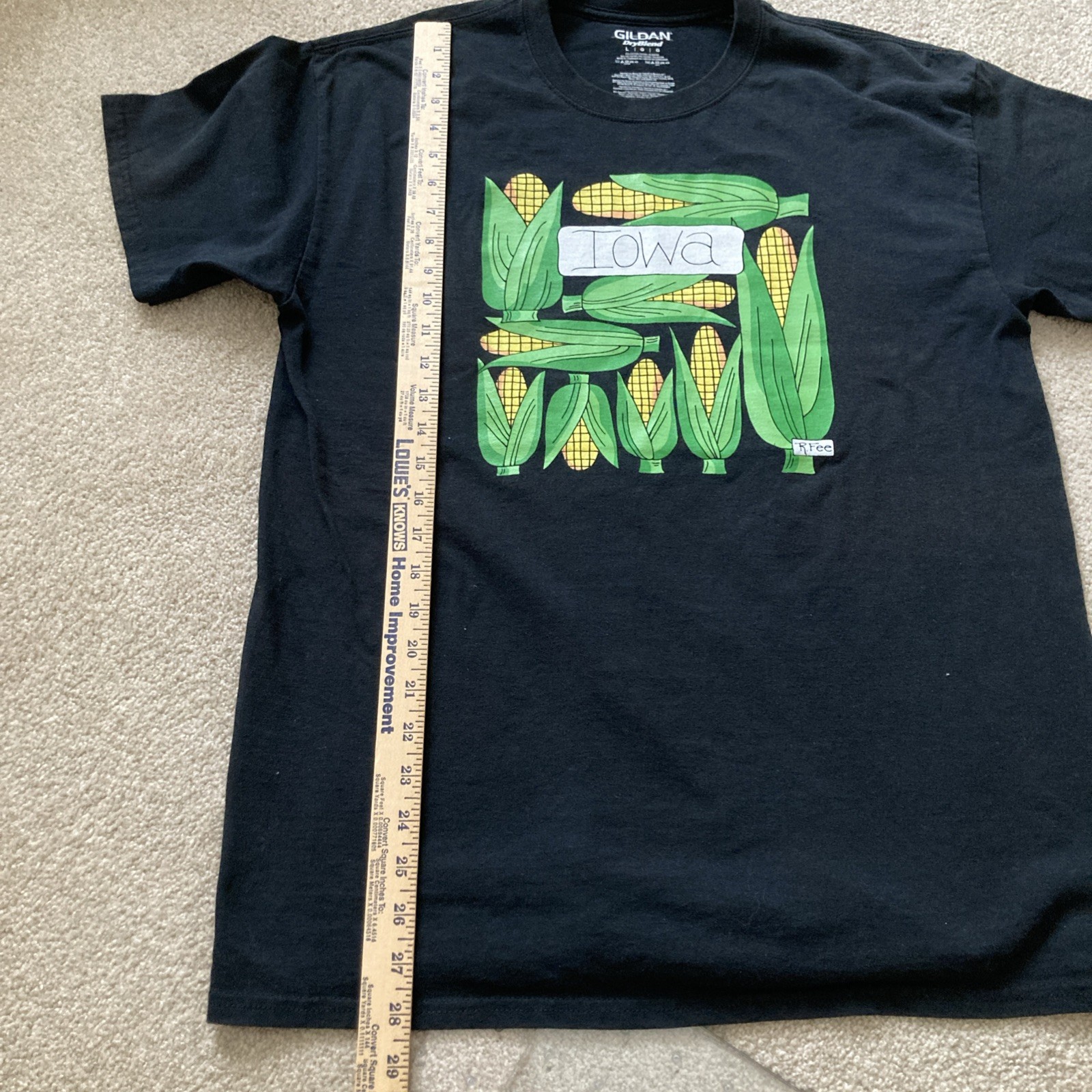 Iowa Hawkeye Size L Black T Shirt Corn on the Cob R. Fee Unisex Crewneck Tee