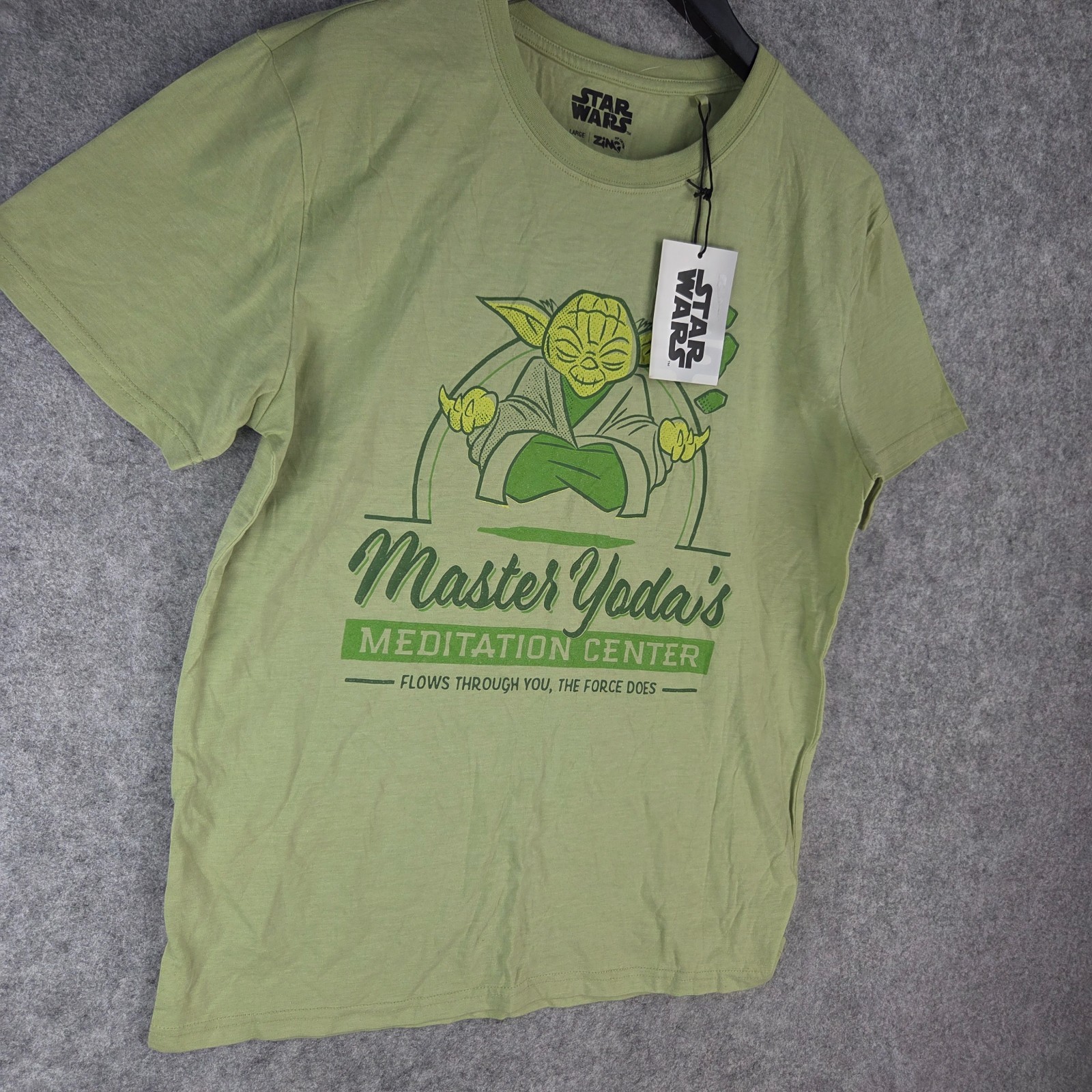 Star Wars Shirt Mens Large Green Short Sleeve Crew Neck Yoda NEW 14064