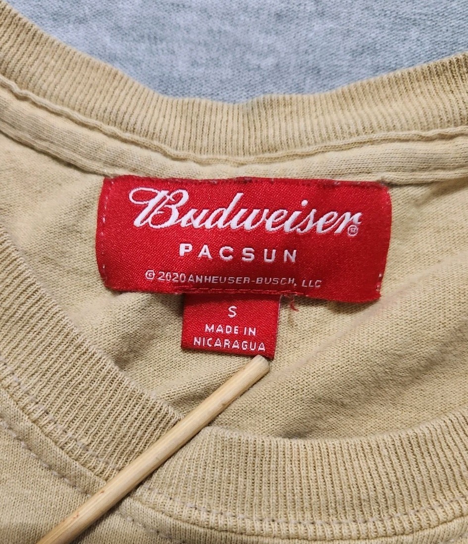 Budweiser Shirt Adult S Brown Beer Brewing Company Tee Alcohol Bartender Party