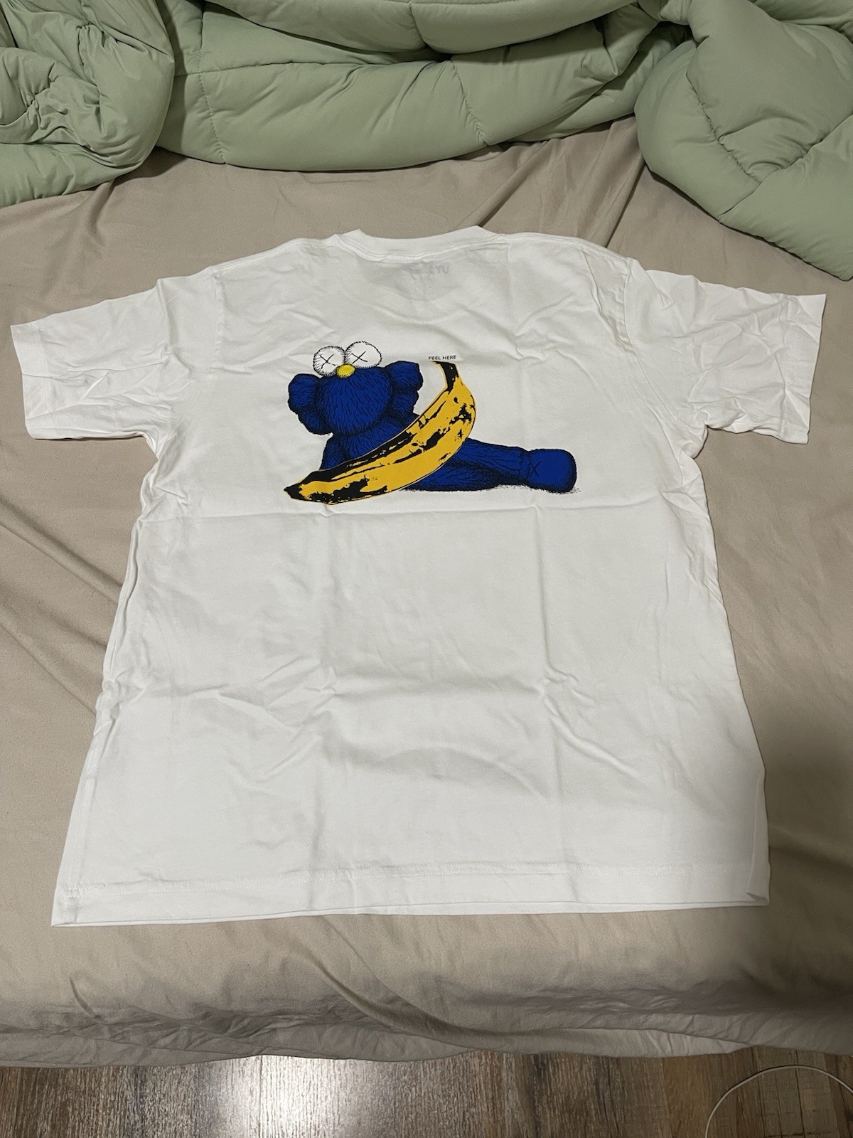 Uniqlo UT klaws White Graphic Tee S Regular Double-Sided