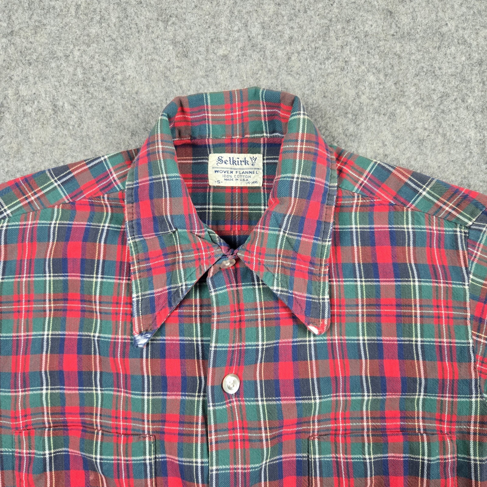 Vintage Selkirk Shirt Mens Small Red 70s 80s Button Up Plaid Woven Flannel USA