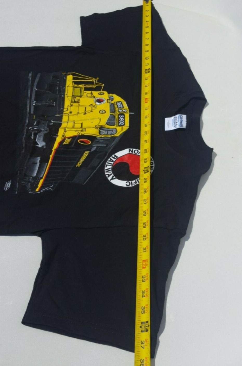 Vtg Train, Railroad T Shirt. Northern Pacific Railway 3602. Daylight Sales.