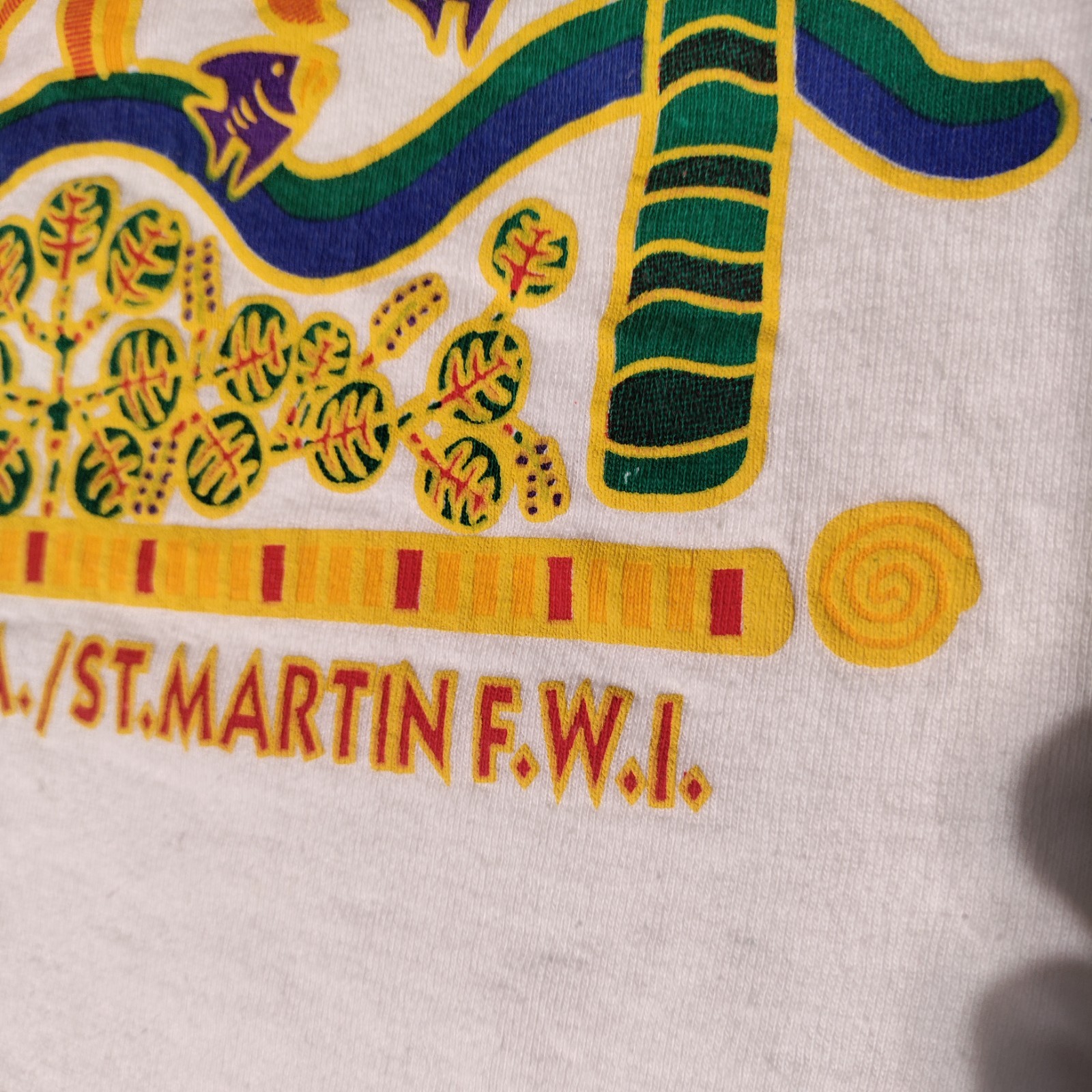 St. Maarten N.A F.W.I. Sun Palm Tree Caribbeant’s Cotton T-Shirt Sz XL – Stains
