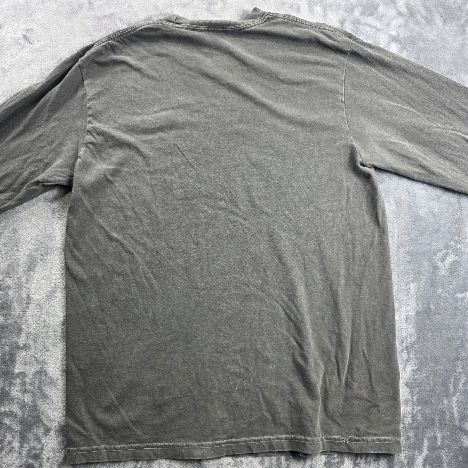 Comfort Colors Graphic Shirt Mens Medium Grey Mission Matthew 28:19 Long Sleeve