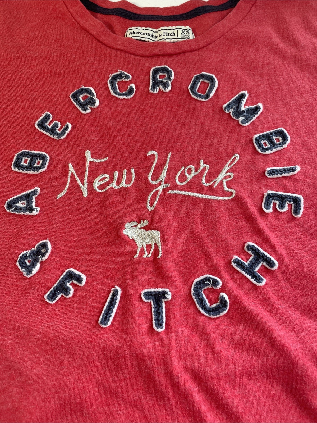 Abercrombie & Fitch Women’s Logo Short Sleeve T-Shirt XS