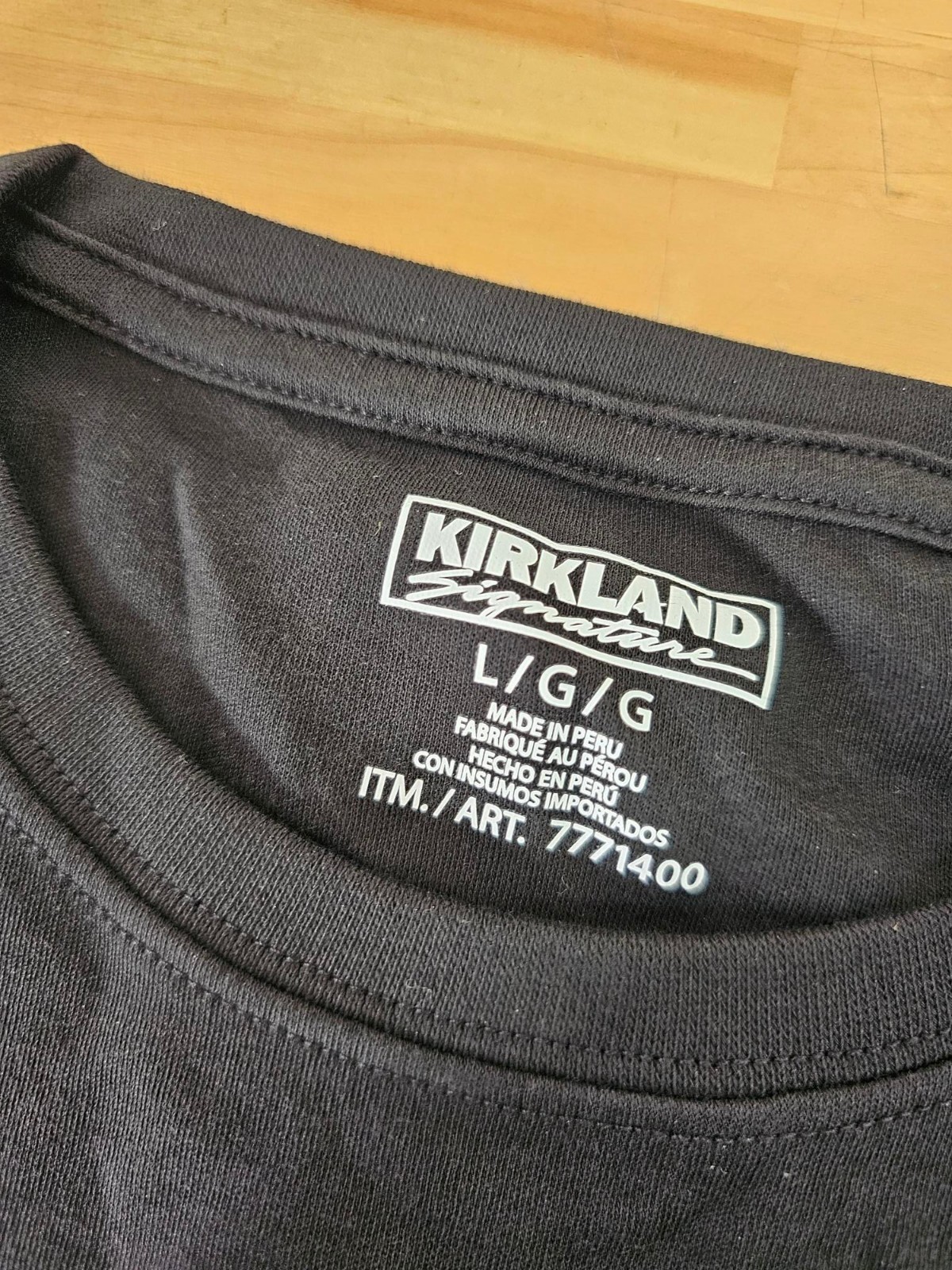 L / LARGE – BLACK – Kirkland Signature Men’s 100% Pima Cotton T-Shirt Tee